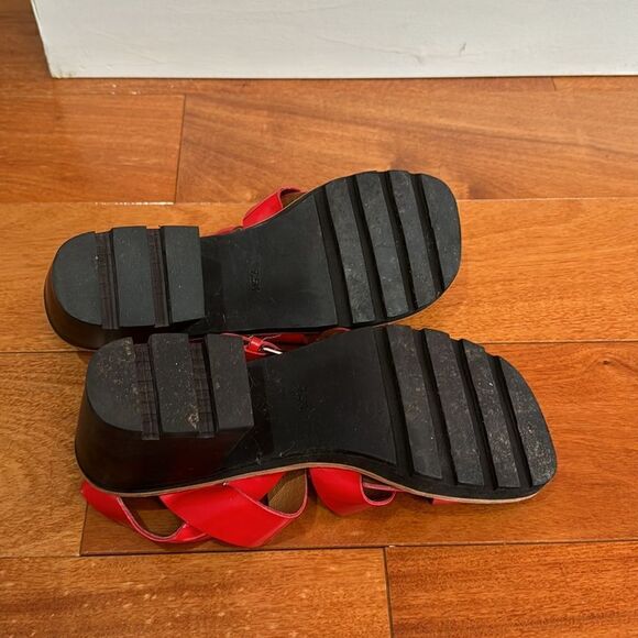 Jeffrey Campbell Riveter Lugged Buckle Sandal patent leather red size 7.5 - Picture 8 of 12